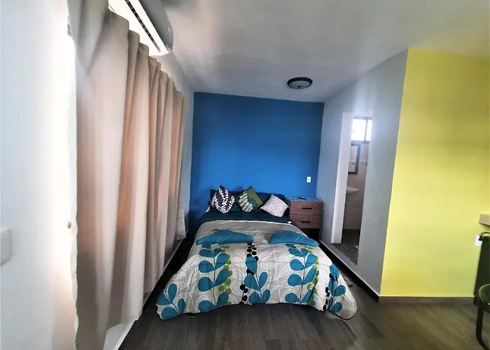 El Malecon, Central Mini Apartments